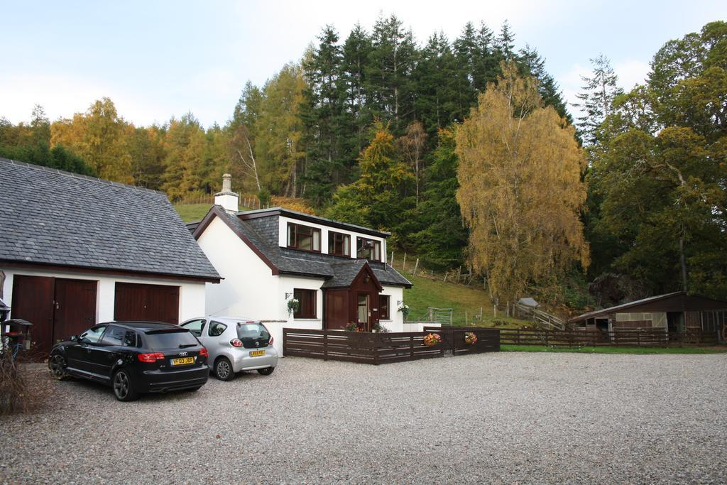 Ardgarry Farm Villa Invergarry Exterior photo
